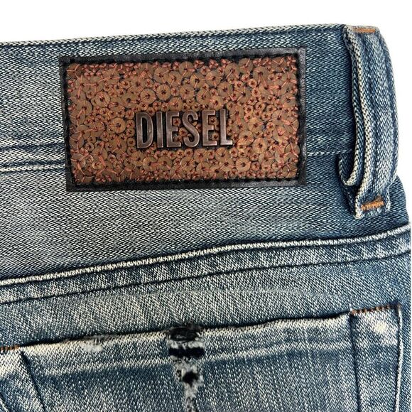 New Diesel Women US 27 Denim Blue Jeans Faded Washed Straight Leg Regular Waist - Picture 8 of 14